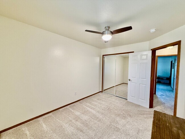 Building Photo - 2112 Bent Tree Ln