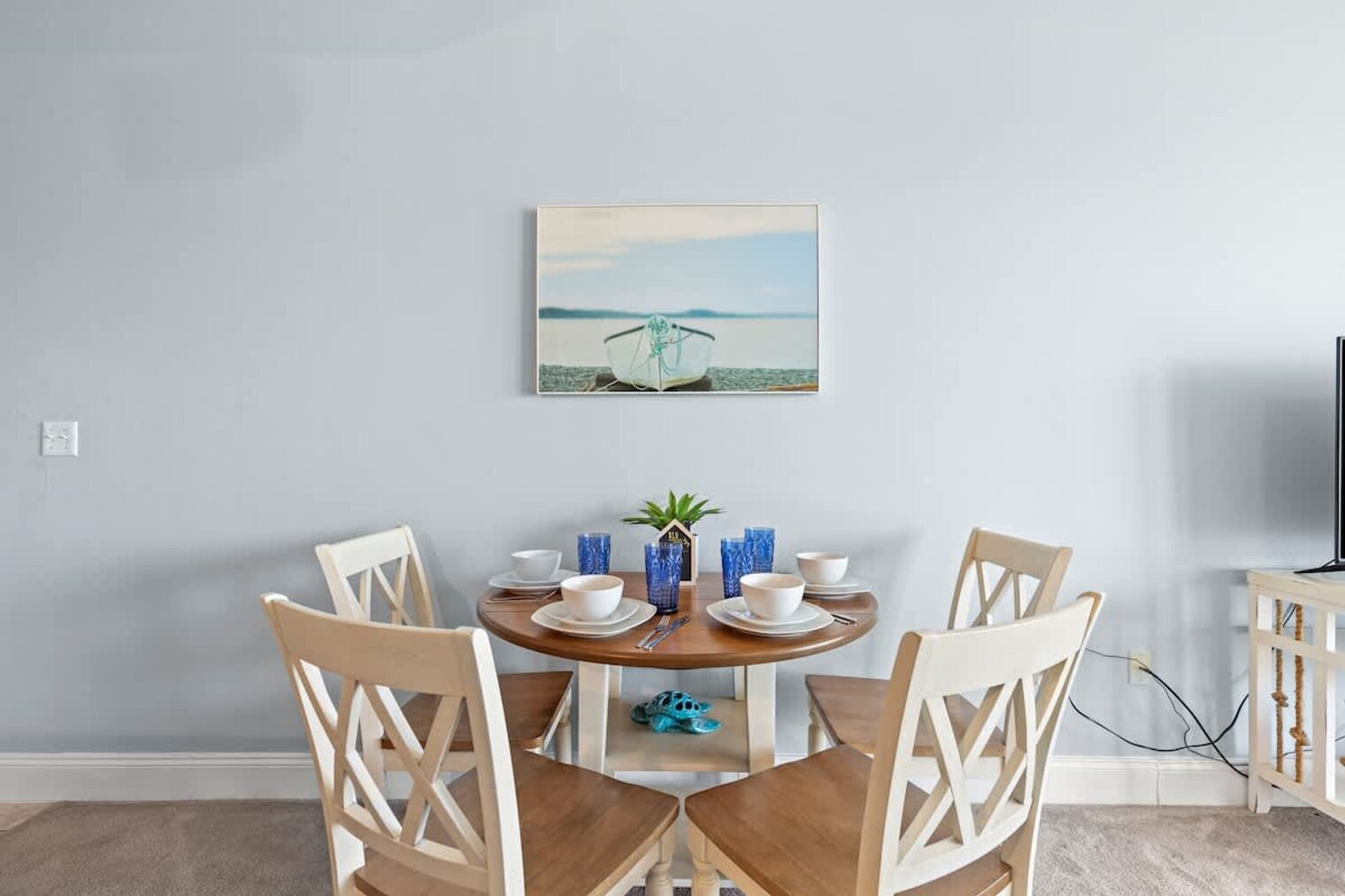 Building Photo - 9902 S Thomas Dr