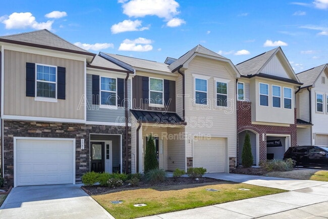 Building Photo - 1364 Scholar Dr