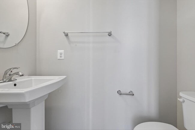 Building Photo - 1023 Flester Ln