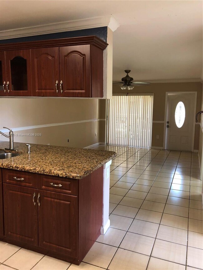 Building Photo - 15421 SW 81st Cir Ln