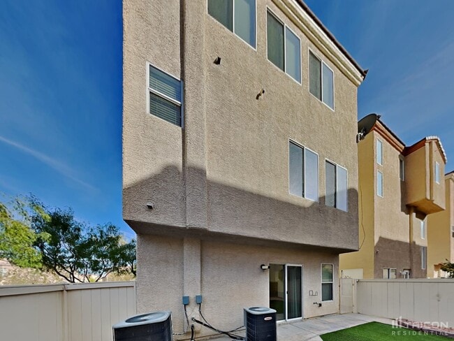 Building Photo - 3417 N Diamond Hitch Ct