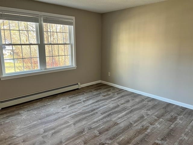 Building Photo - 116 Springbrook Cir