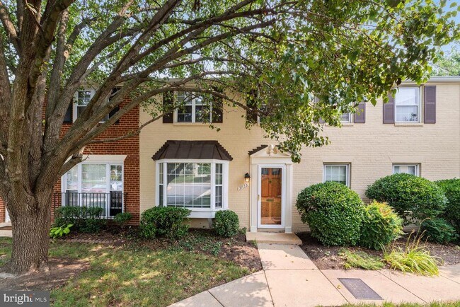 Building Photo - 3723 Ingalls Ave