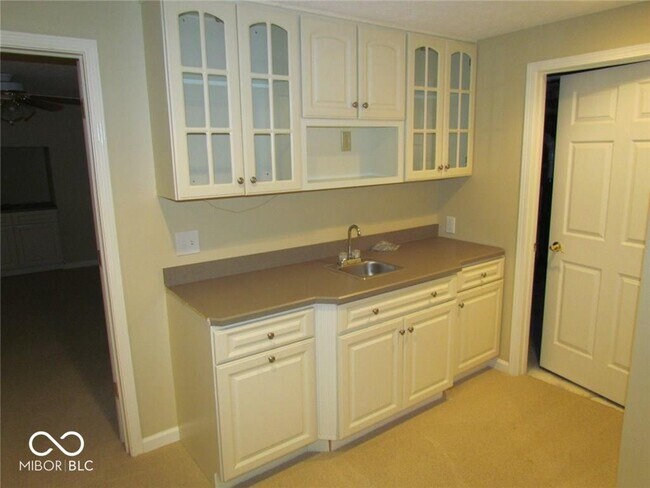 Building Photo - 411 Mari Way