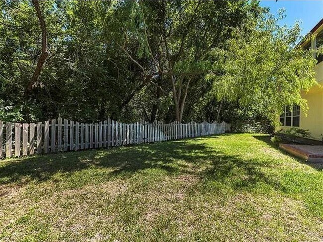 Building Photo - 16303 Ascent Cove