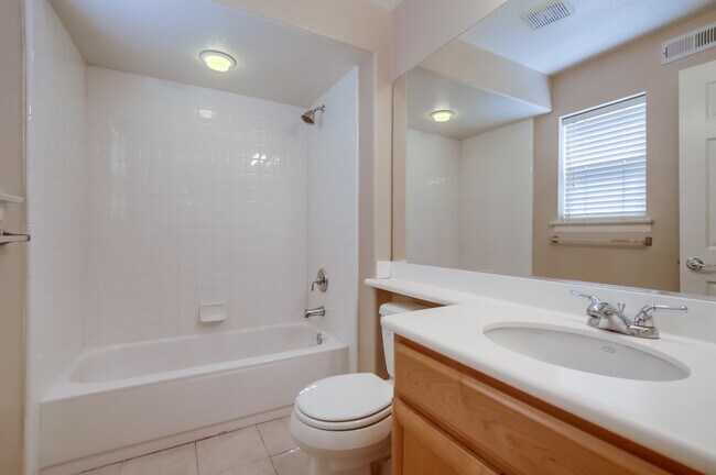 Building Photo - 3987 Via Cangrejo