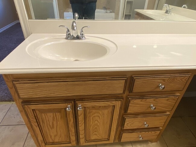 Building Photo - 6012 Remington N Cir