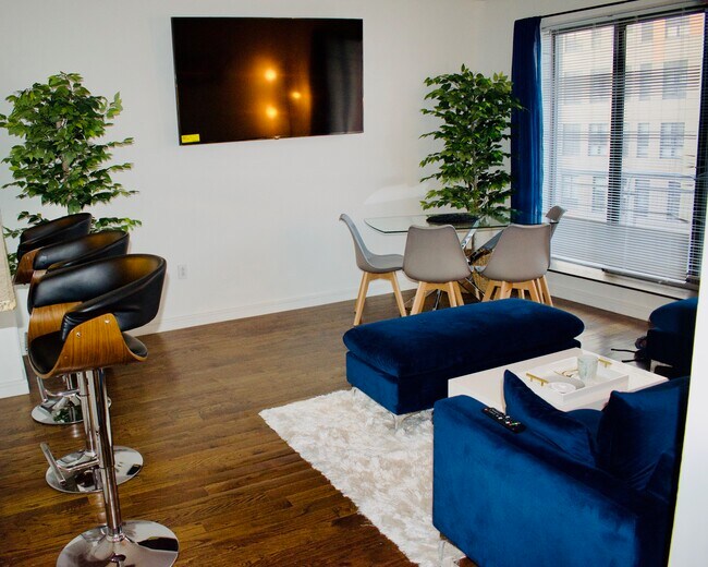 Building Photo - 1560 Fulton St