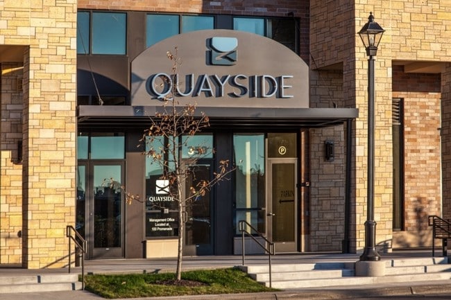 Building Photo - Quayside Wayzata