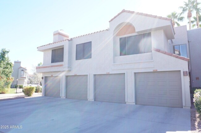 Primary Photo - 10115 E Mountain View Rd