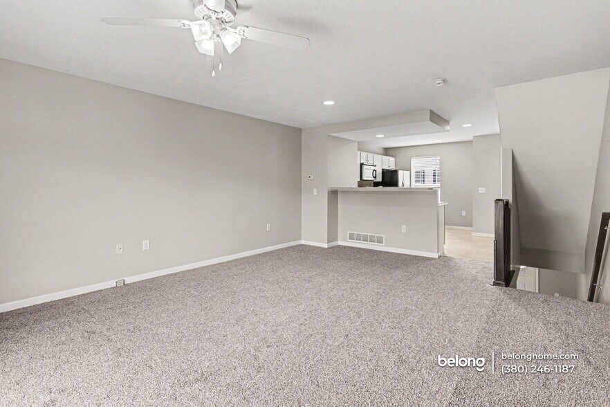 Building Photo - 5592 Middle Falls St