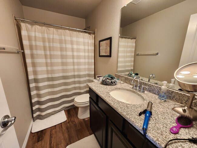 Building Photo - Beautiful 4-Bedroom Home in Lorson Ranch –...