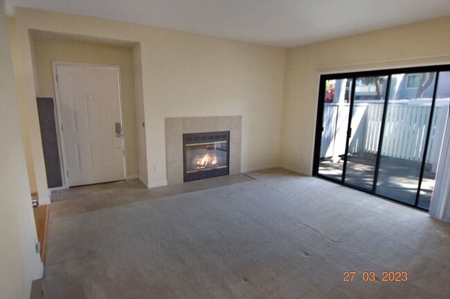 Building Photo - Beautiful and Quiet Gated Community steps from the Marina!