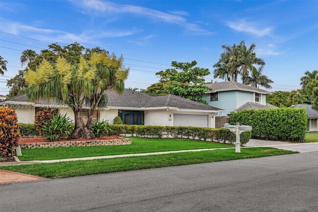 Building Photo - 630 SW 100th Terrace