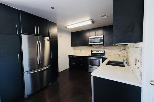 Building Photo - 991 Redcedar Way Dr