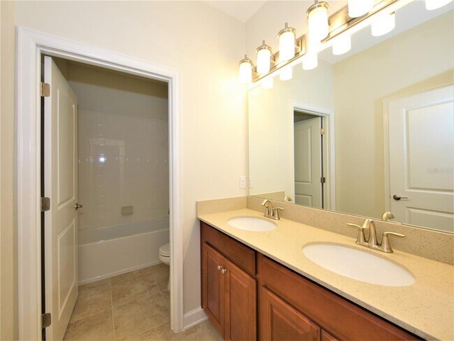 Building Photo - 4621 Rhythm Rd