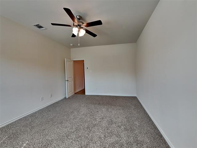 Building Photo - 2020 Saddle Wy