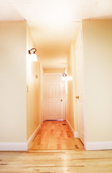 Building Photo - 50 North St