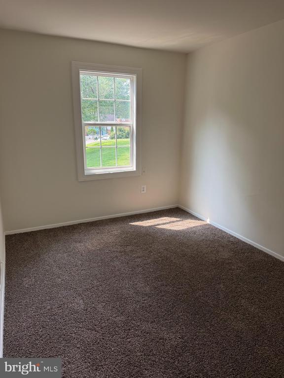 Building Photo - 9259 Byrd Dr
