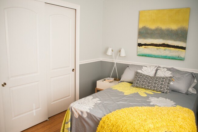 Building Photo - Flo-Mar Terraces