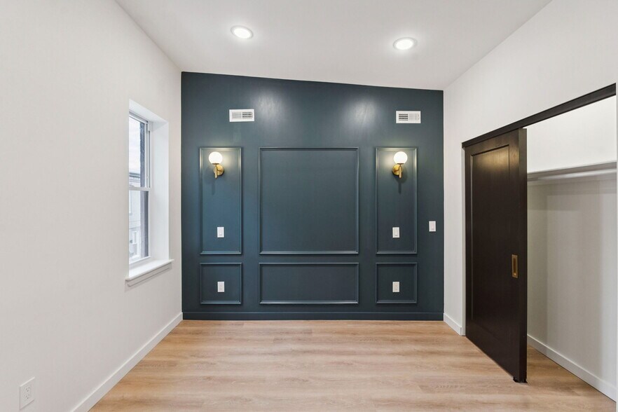 Primary bedroom - 1544 S Bambrey St