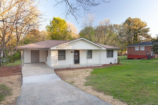 Building Photo - 3 bedroom home in Conley!