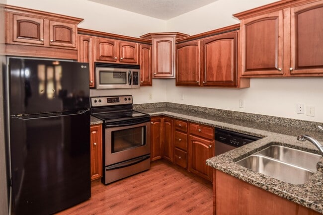 Building Photo - 537 W 1570 N