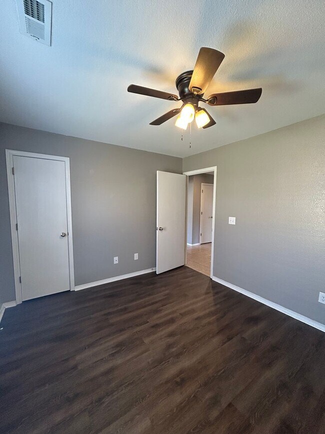 Building Photo - 1598 Tolleson Loop