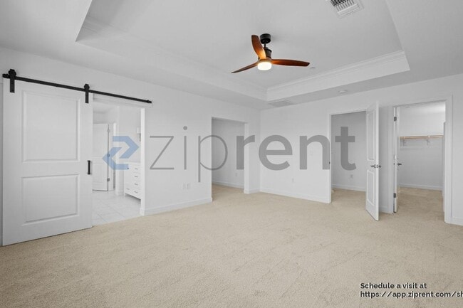 Building Photo - 15961 Mavericks Ln