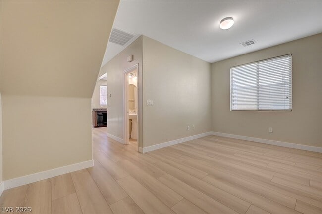 Building Photo - 5385 Bristol Bend Ct