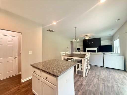 Building Photo - Gorgeous 4BD, 2.5BA Clayton Home with a Fenced Yard in the Desirable Riverwood Community