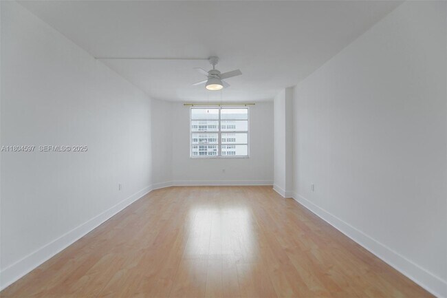 Building Photo - 1980 S Ocean Dr