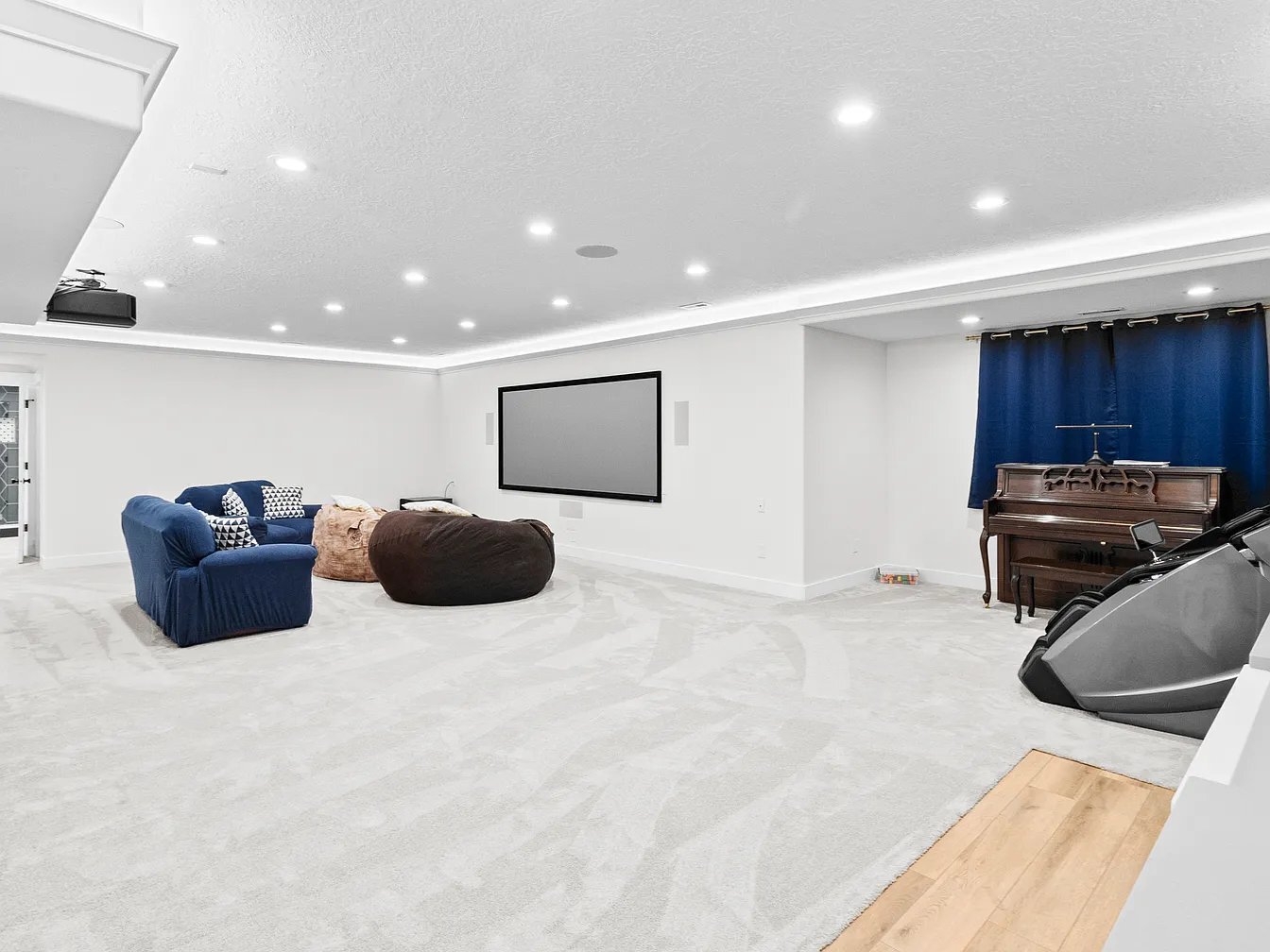 Building Photo - 11599 Dorothy Vista Dr