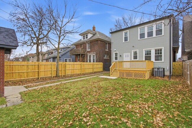 Building Photo - 7434 Woodrow Wilson St