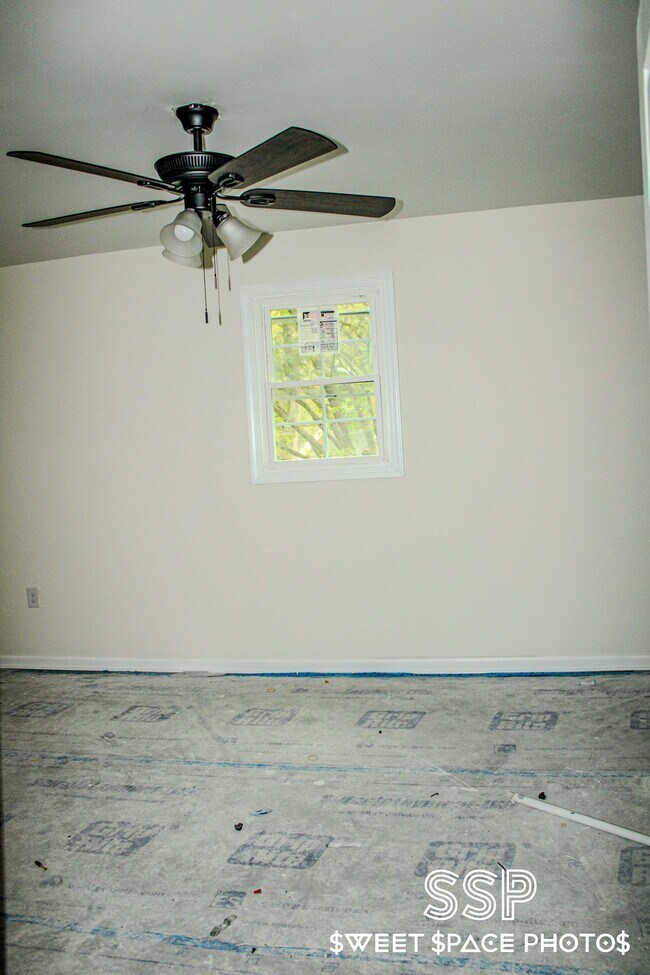 Building Photo - 503 N Orange St