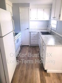 Building Photo - 111 Faris Dr