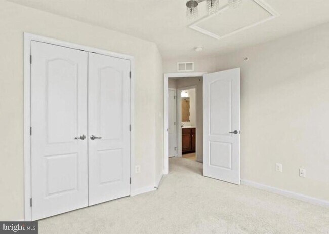 Building Photo - 4843 Dane Ridge Cir