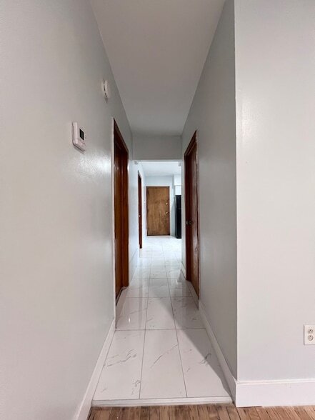 Building Photo - 5217 S Hermitage Ave