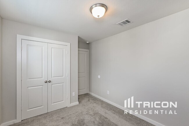 Building Photo - 22818 Terrazzo Dr
