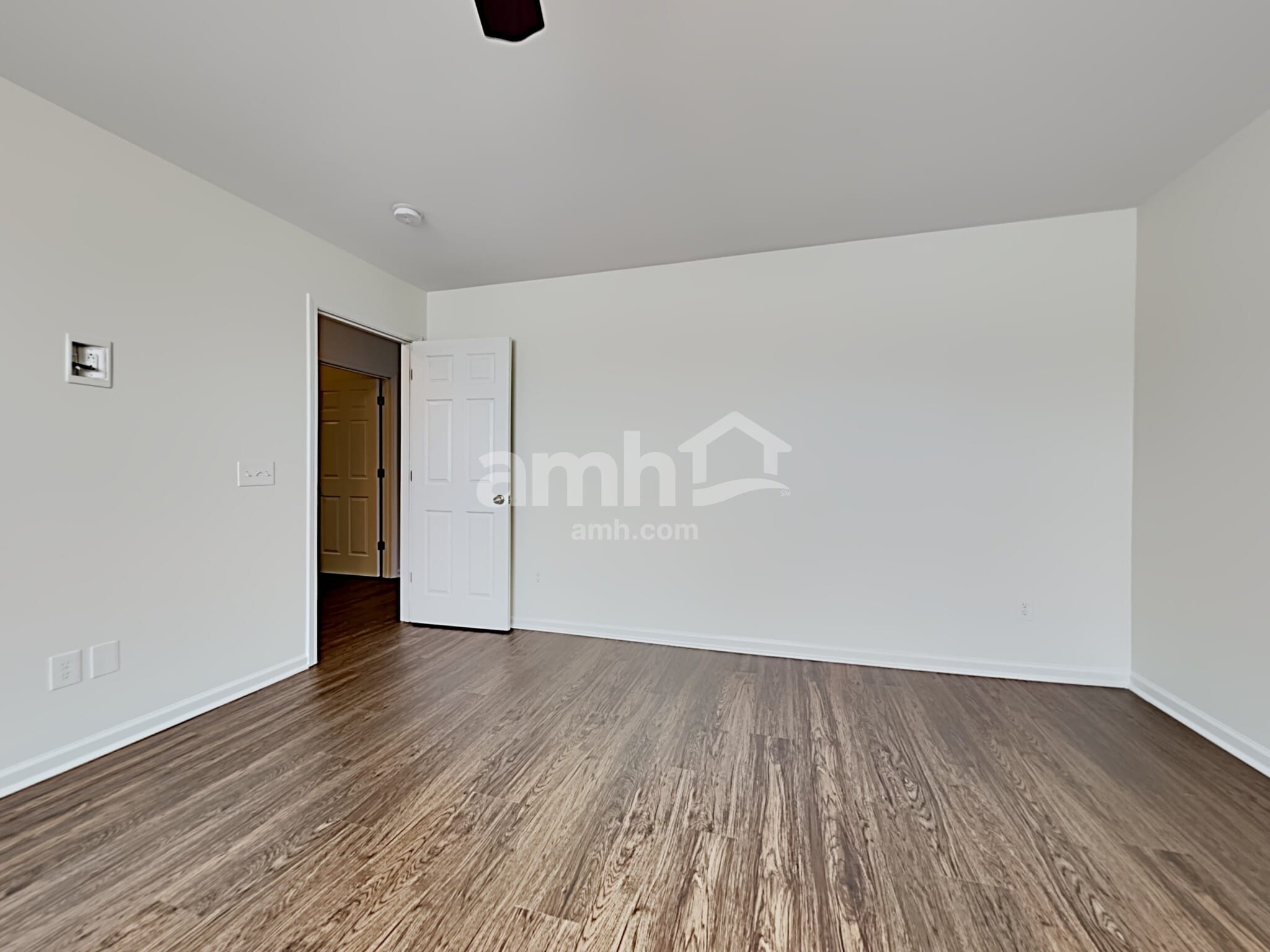Building Photo - 341 Peters Creek Dr