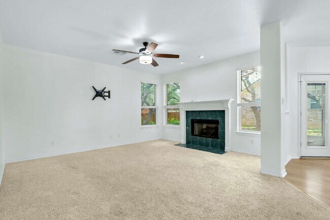 Building Photo - 9519 Rocksprings St