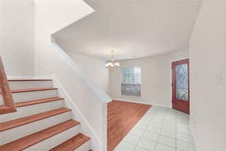 Building Photo - 10226 Canyon Rose Ln