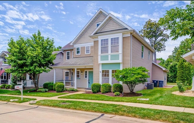 Building Photo - Spacious 4-Bedroom Home in the Heart of Winghaven