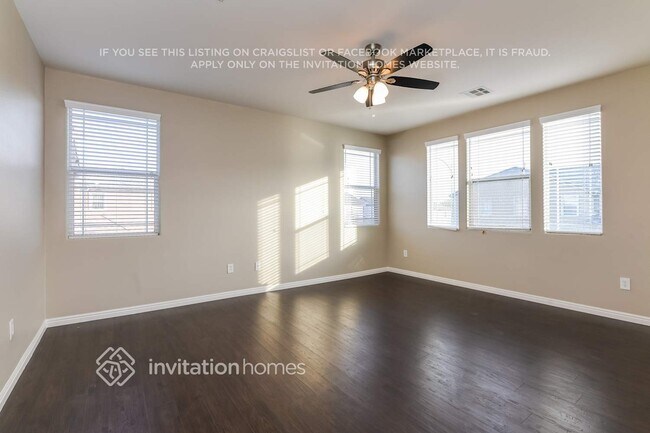 Building Photo - 10018 Pelham Park Ave