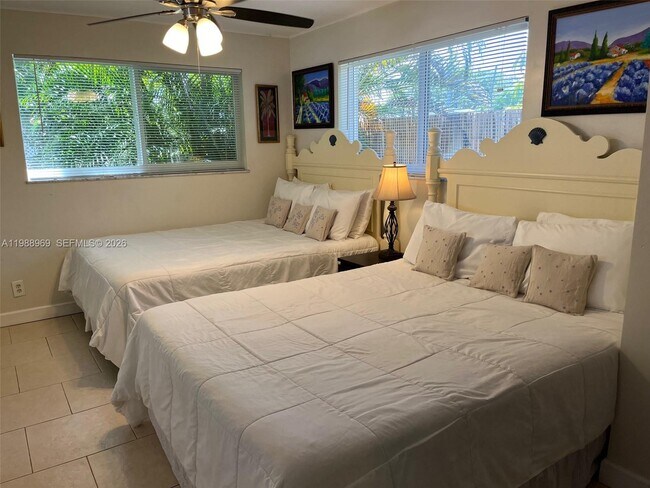 Building Photo - 113 SW 2nd St