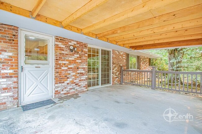 Building Photo - 6509 Louisiana Dr