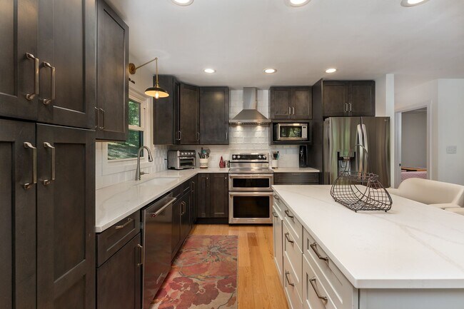 Building Photo - Furnished Asheville Rental w/ River Views!