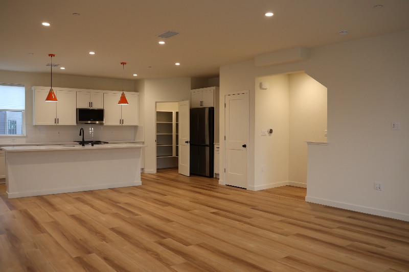 Building Photo - 213 Wellness Wy