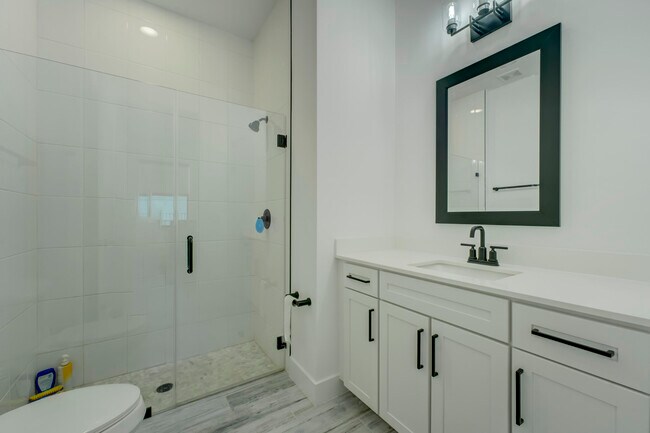 Building Photo - 16234 Sea Turtle Pl